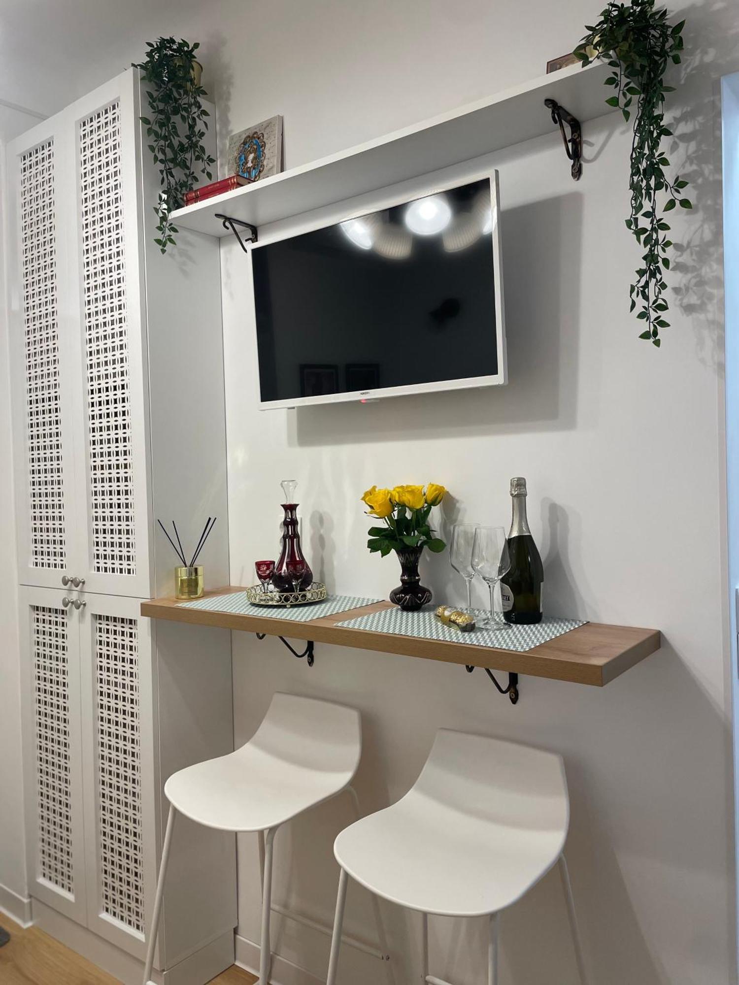 Studio Alice Romana Square Apartment Bucureşti Exterior foto