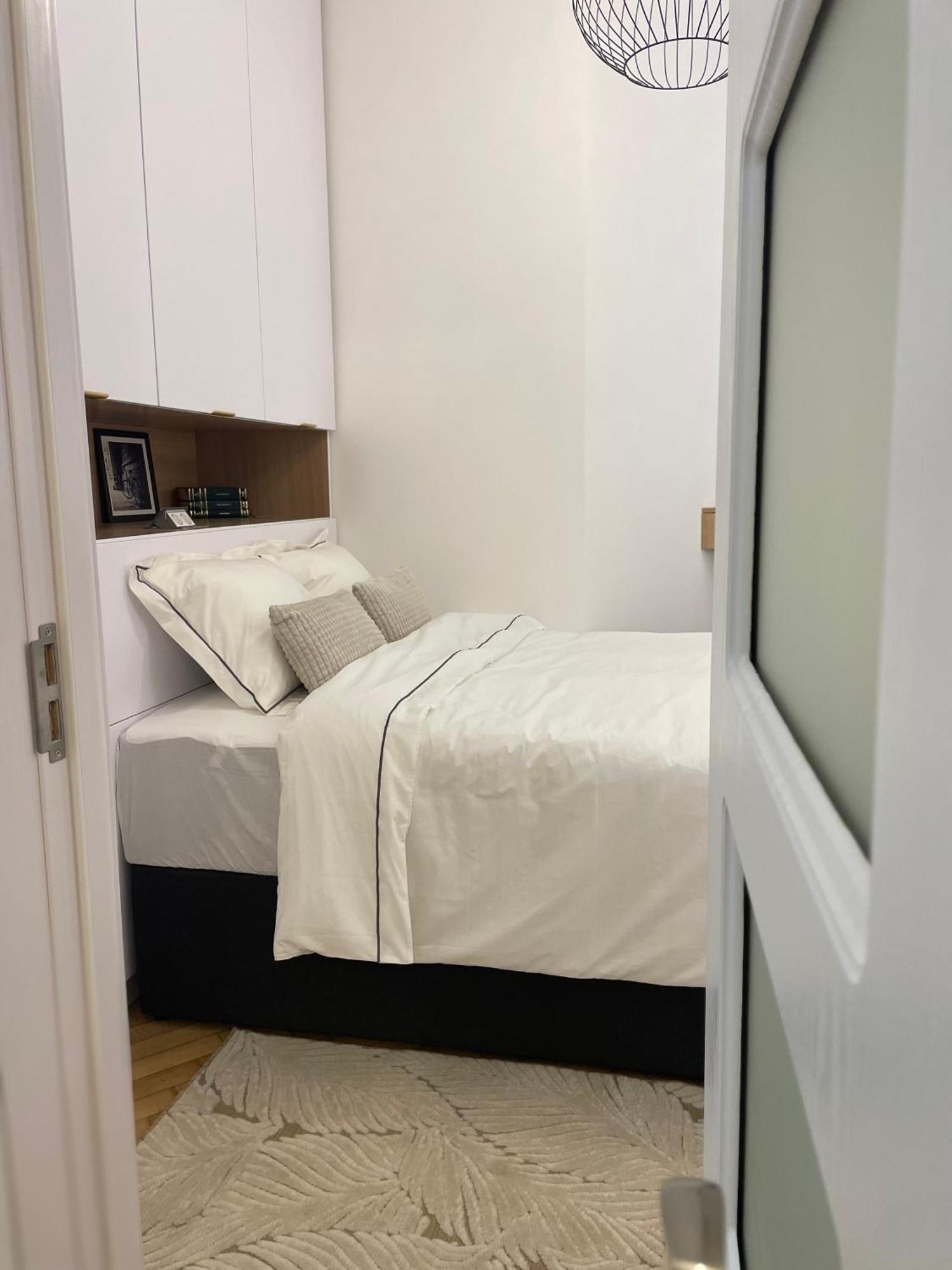 Studio Alice Romana Square Apartment Bucureşti Exterior foto
